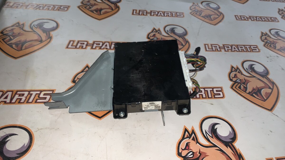 LR037075 Heater control unit LAND ROVER DISCOVERY SPORT (L550) 2015- Used